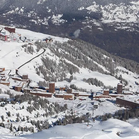 Renove Avec Balcon Et Wifi A Plagne Centre - Fr-1-455-169 * La Plagne