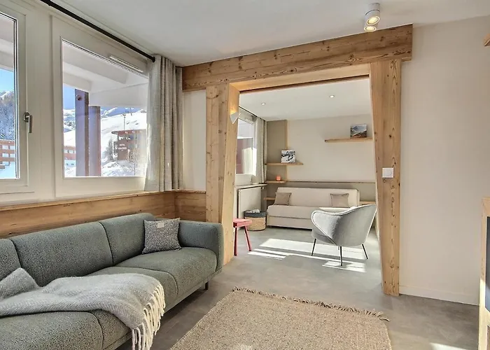 Renove Avec Balcon Et Wifi A Plagne Centre - Fr-1-455-169 * La Plagne